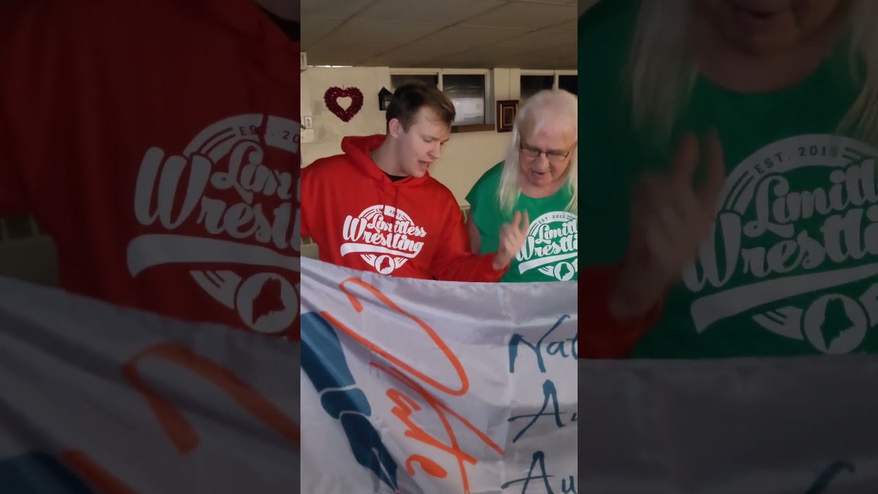 Ricka and Kerry Morton Shoutout for Nate's Autograph Auctions on Facebook!! Check out my page there!