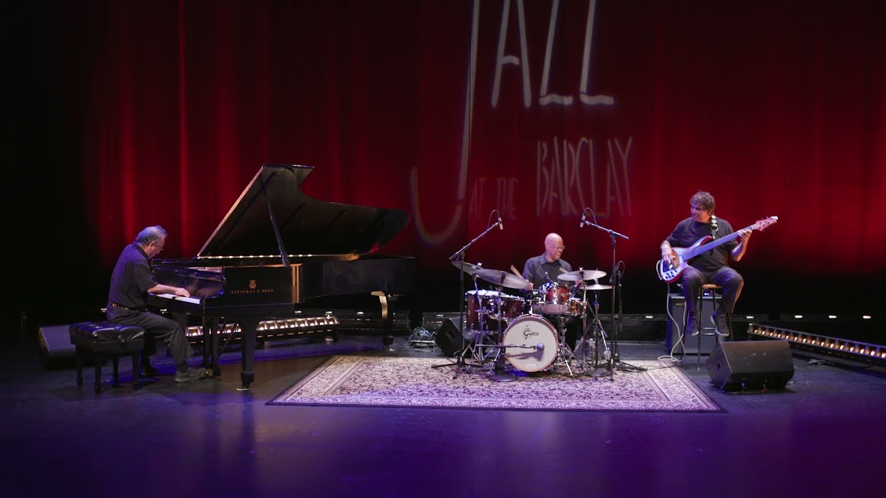 Ron Kobayashi Trio featuring Andrea Miller