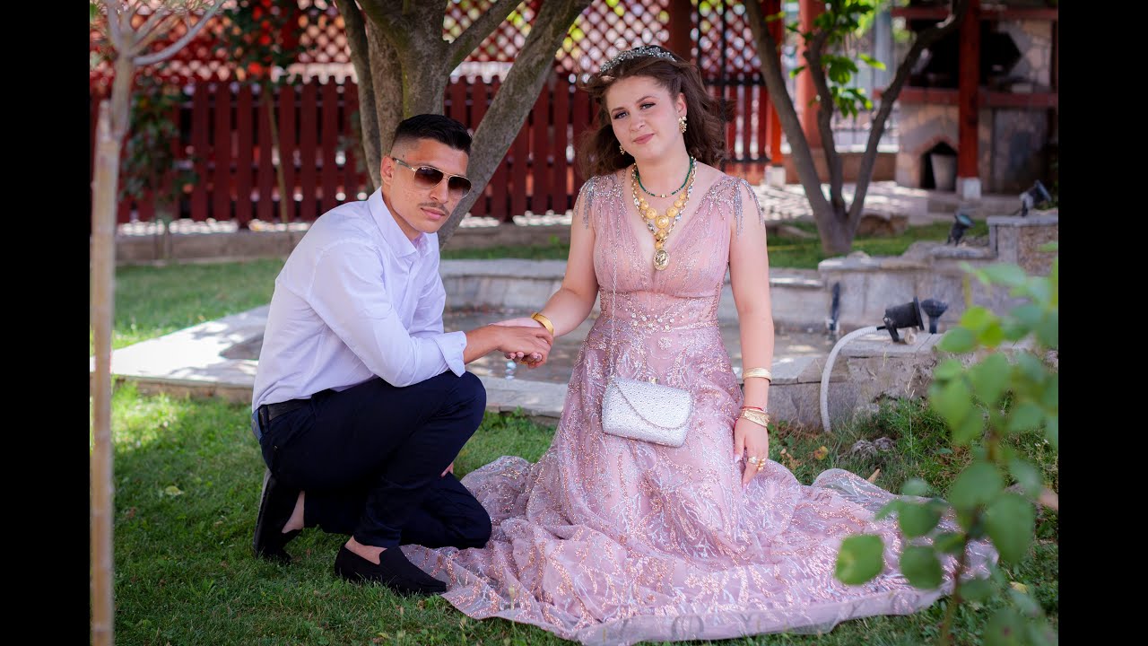 Годеж на Деси и Кольо