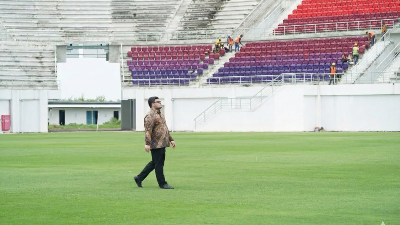 UPDATE‼️PEMBANGUNAN DILANJUTKAN, PEMASANGAN FULL ATAP, STADION GELORA DAHA JAYATI KEDIRI 