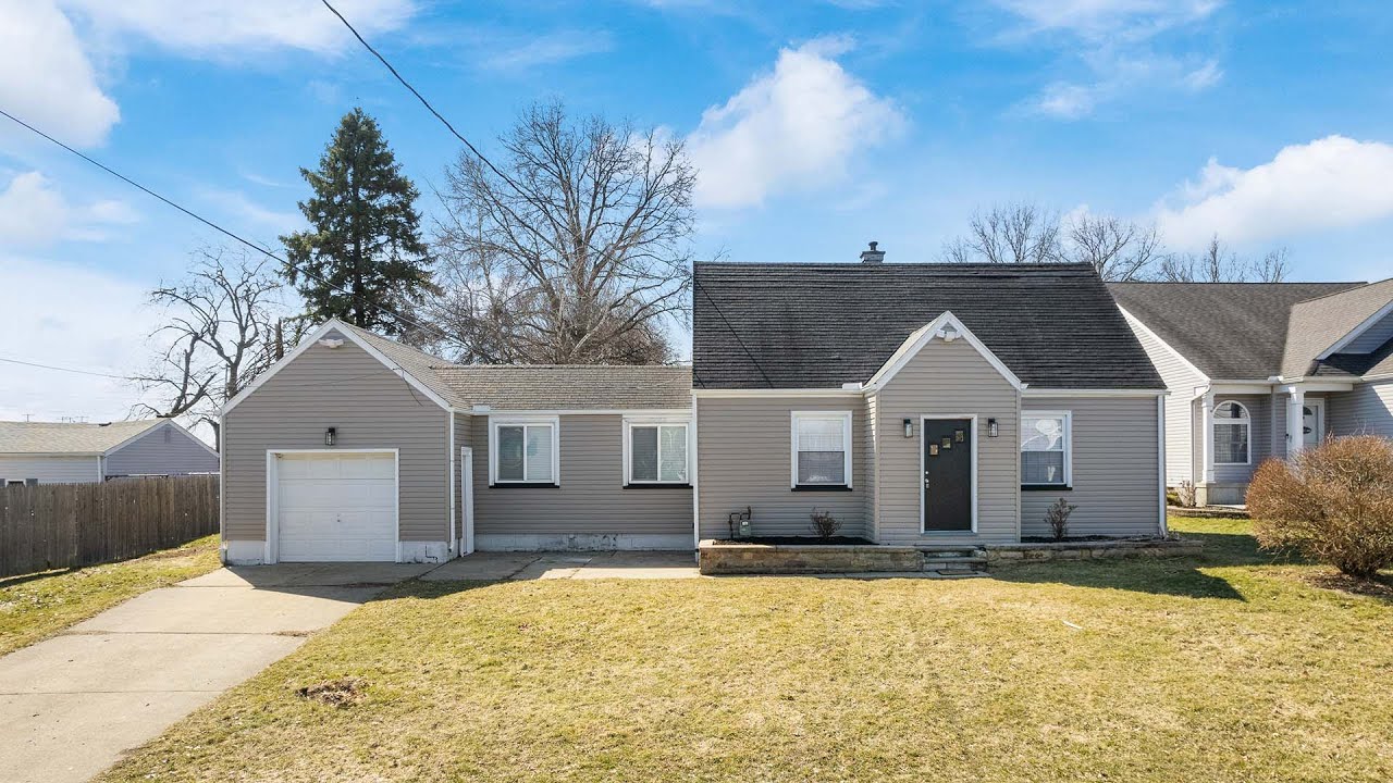 4510 7th St NW Canton, OH 44708