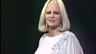 Peggy Lee:Manana.