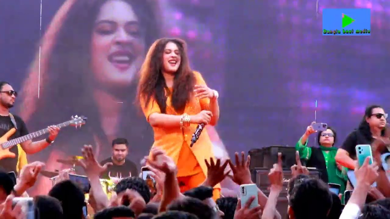 ঐশীর গানে উরাধুরা নাচ | এক আকাশের তারা তুই একা গুনিস নে | ঐশীর গান | Oishi New song 2023.