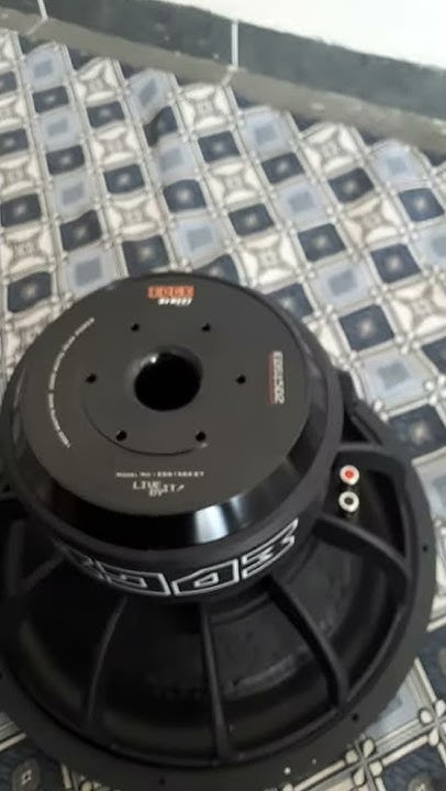 EDGE EDS15D2-E7 1800 RMS clio 4 sistem - YouTube
