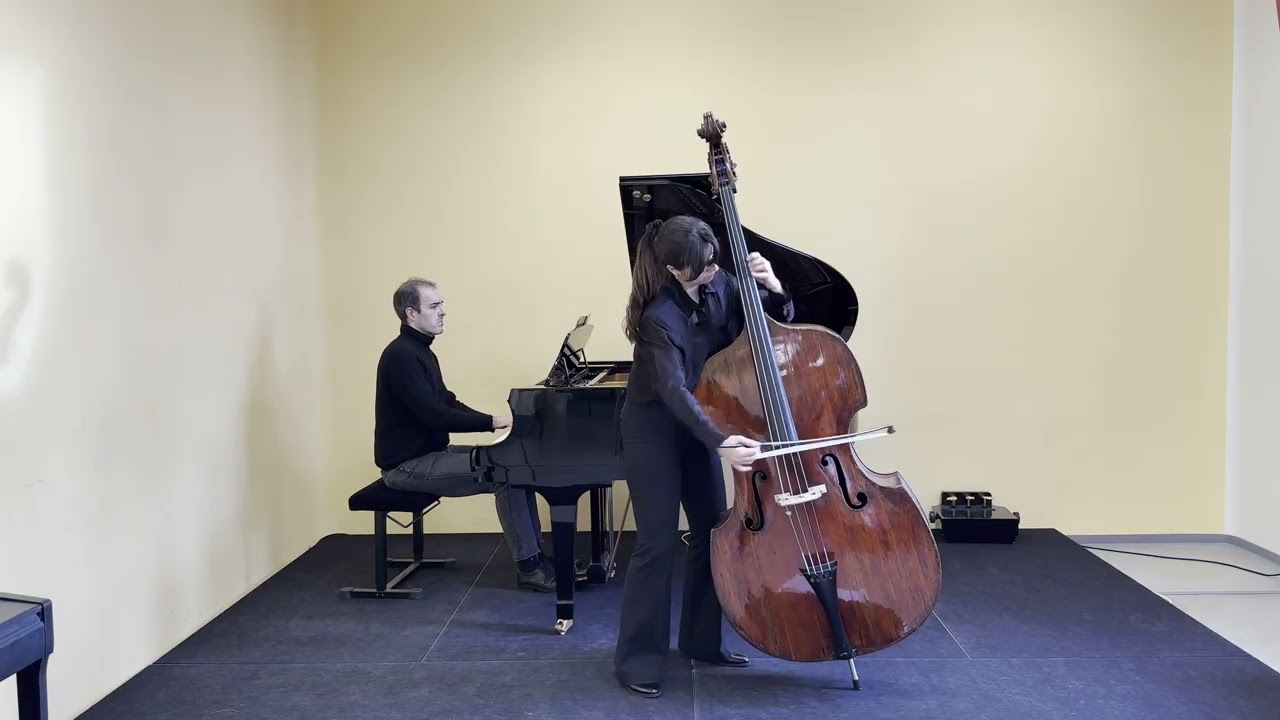 Elisa Schoenlein Jaurena - G. Bottesini Konzert für Kontrabass und Orchester in h moll, 1. Satz