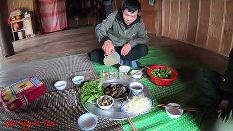 bữa cơm cùng gia đình người Thái Đen Thanh Hóa ở Biên giới Lào