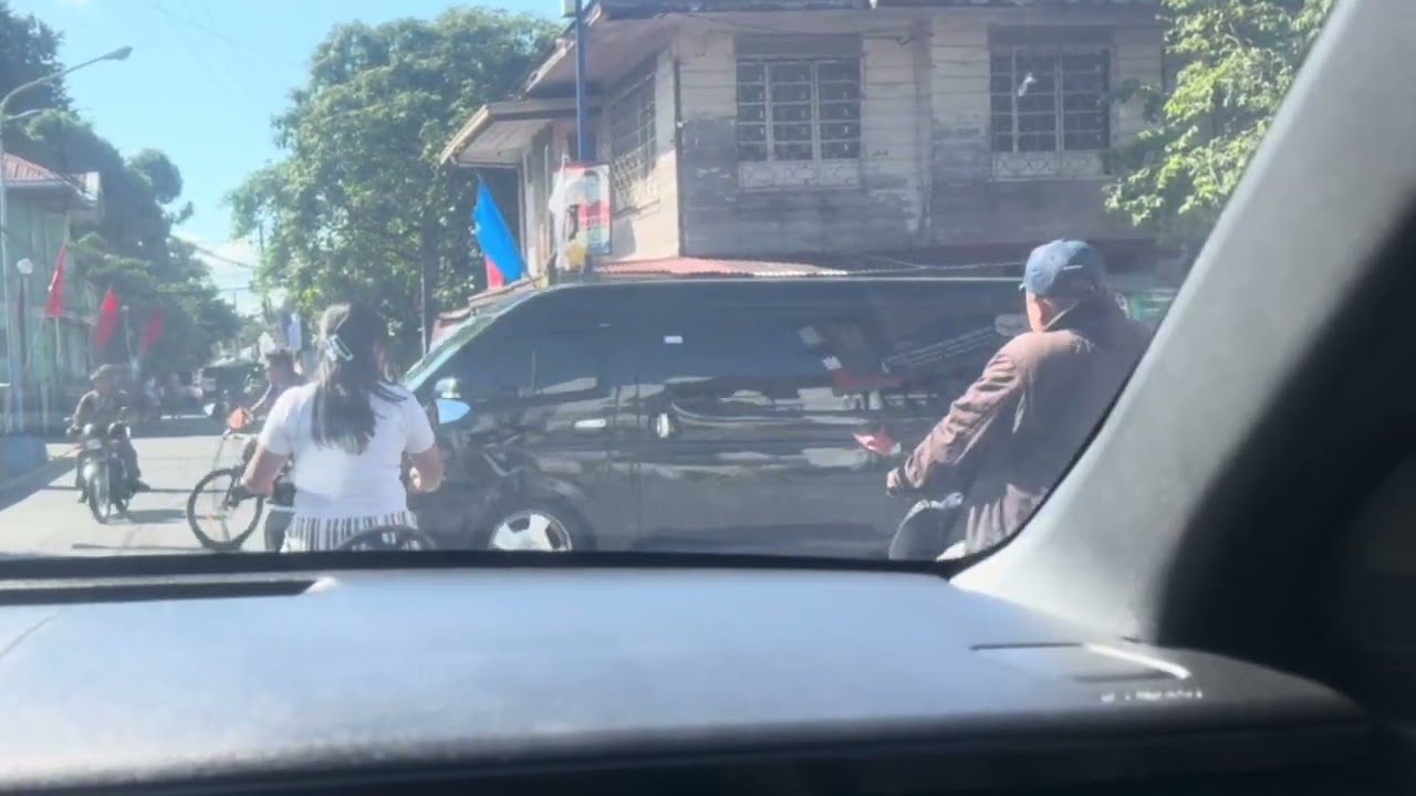 Bongga Naman Ang fiesta Ng Silang #fiesta #silangan 