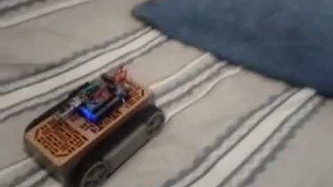 B.A.T. (Bluetooth Arduino Tank)