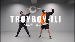 TroyBoi - ili - Mitchell Choreography Resimi