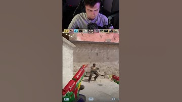 pol0 with dualies 😱#cs2clutch #counterstrike #cs2clips  #cs2funnymoments #cs2highlights #cs2funny