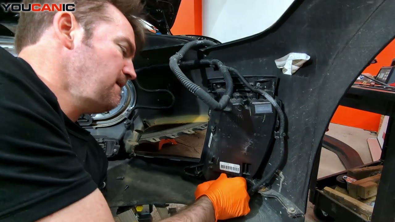 How to Replace the Fog Light on 2012+ Tesla Model S