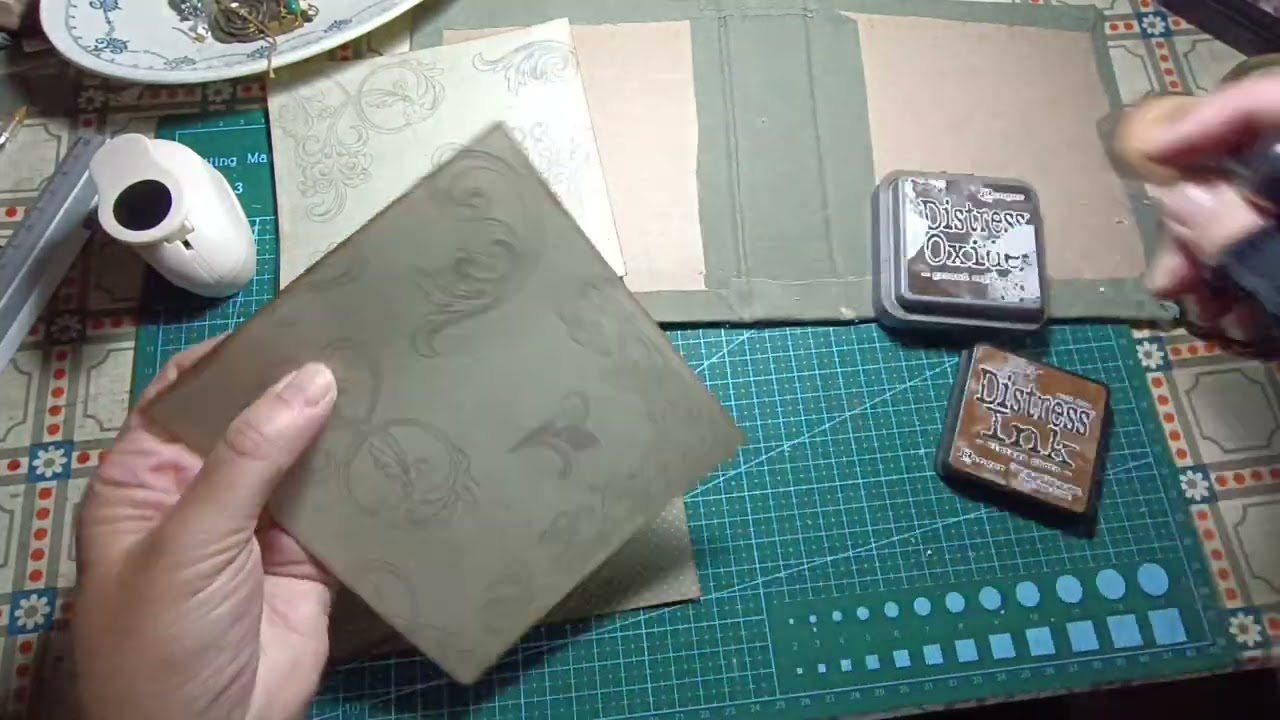 Junk journal Molsa. Tutorial tapes interior. Llibreta de reutilitzats. 4 de 5