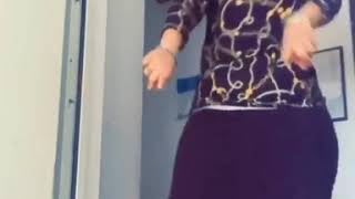 Somali niiko cusub gabar quraxsan kacsin badan hindi dance kubashalii