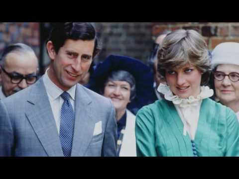 Vidéo: Quel âge avait Diana lorsqu'elle a épousé Charles ?