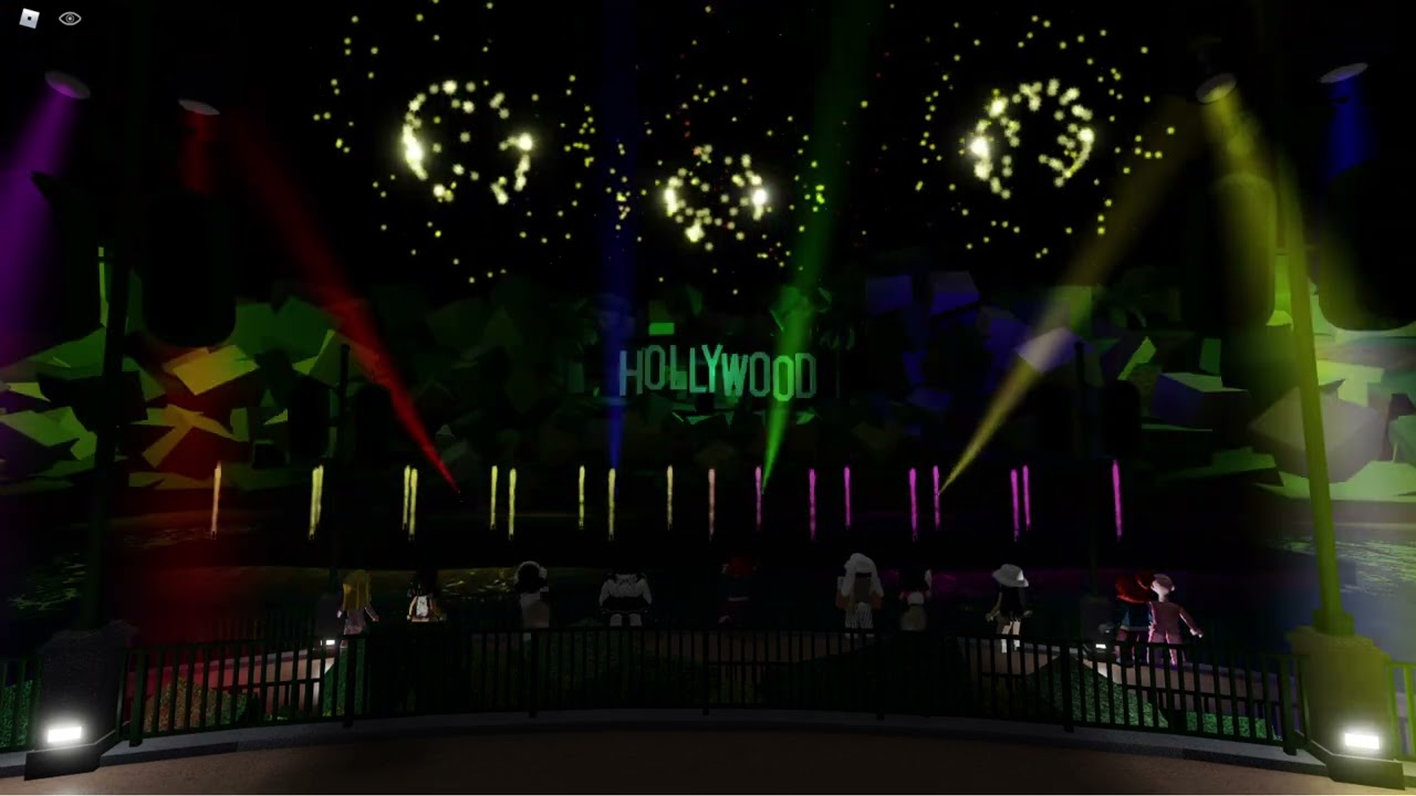 Built a Universal Studios Florida/Hollywood In Roblox, Super happy