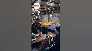 با من حرف مدرک و میزنه 