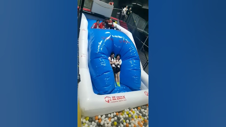 This Trampoline Is 🥱🥱😲So Fun! Why Didn't We Just Start Jumping Around Like This When We Were Kids