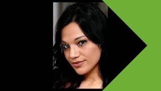 Mona Azar Curvy Plus Size Model Glamorous catchy attractive Fashion Curvy