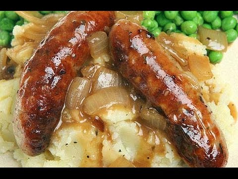 Sausages in Brown Onion Gravy | One Pot Chef