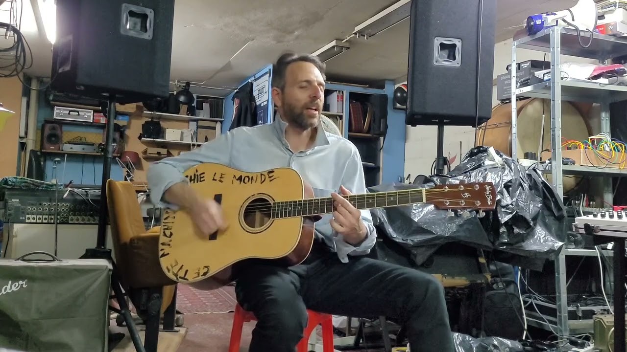 roro shit folk in basement studio