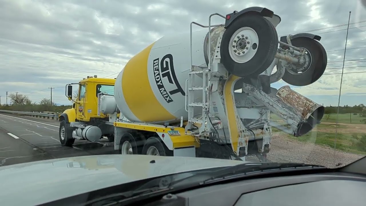 Highway Haulers GFT Ready Mix Mack Granite Concrete Mixer Highway Haulers GFT Ready Mix Mack Granite Concrete Mixer