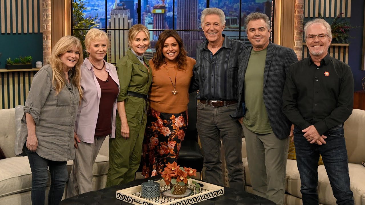 A "Brady Bunch" Reboot? The Original Cast Answers That + More | Rachael Ray Show