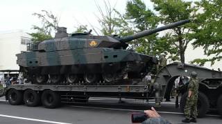 10式戦車、トレーラー積載