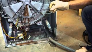 Как снять бак стиральной машины электролюкс\занусси. Видео №33(, 2015-05-12T09:33:28.000Z)