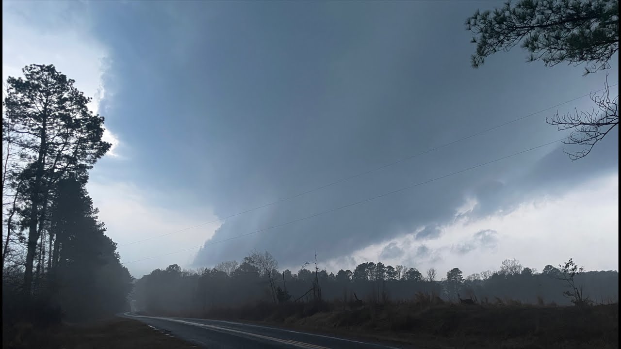 🔴 LIVE NOW! TORNADO OUTBREAK CHASE TEXAS DFW STORM CHASER - YouTube
