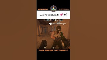 Run or fight? Turns out… NEITHER. 💀😂#shorts #gaming #csgo #cs2 #funny