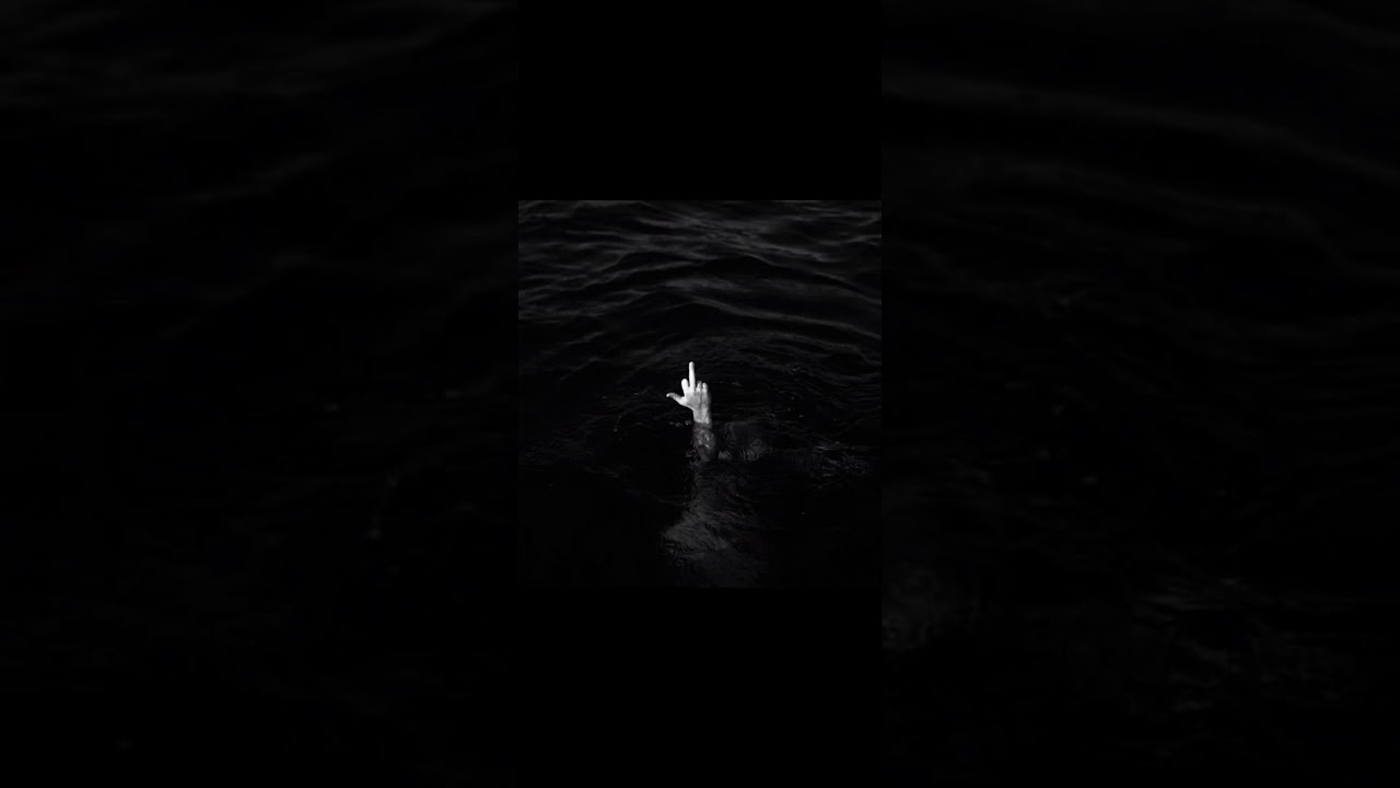 Crushed Face! - GothBoyTrash [OFFICIALMUSIC]