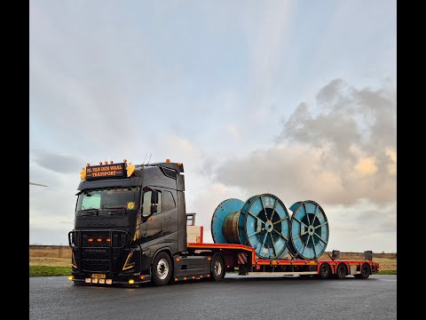 Jinsiy busty yalab anal