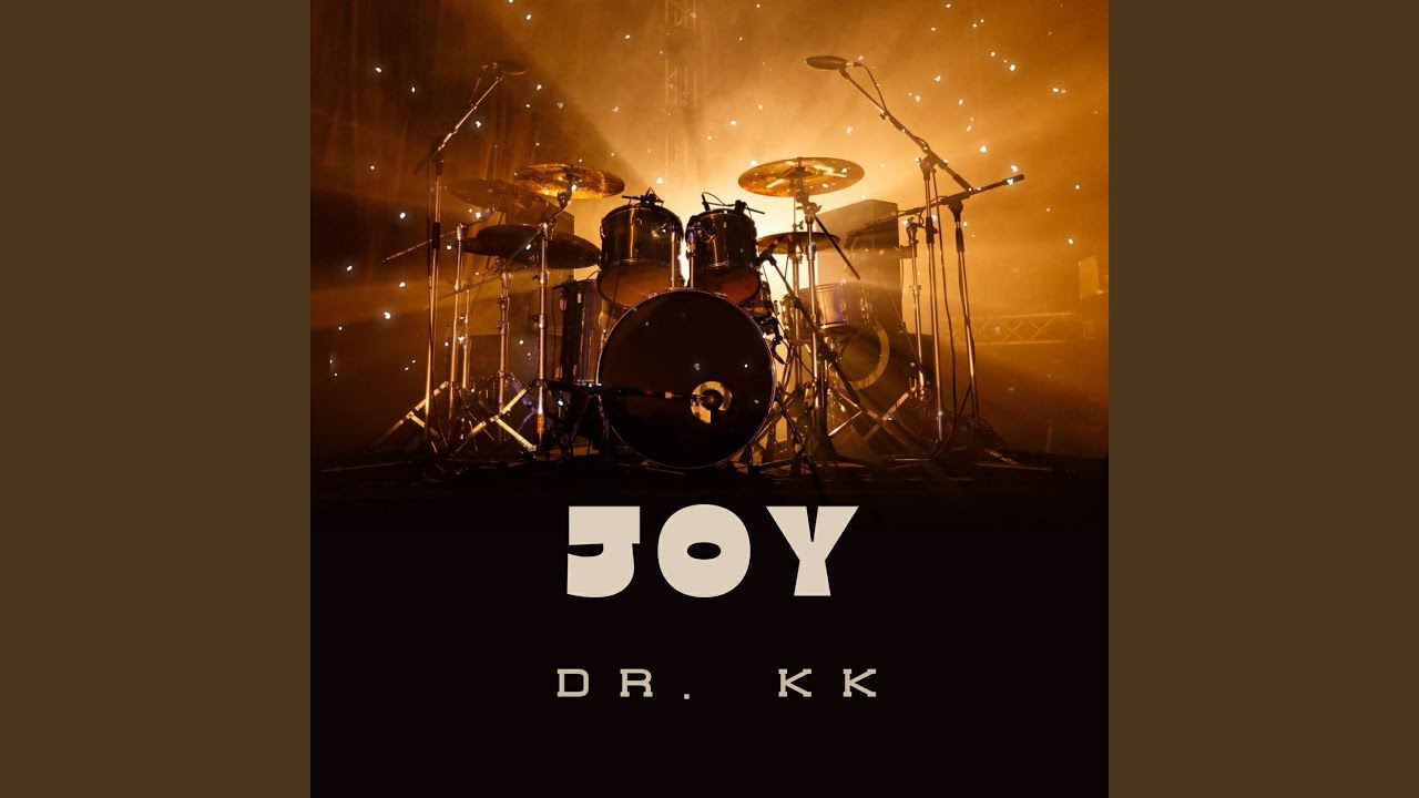 Joy auf YouTube ansehen Joy auf YouTube ansehen