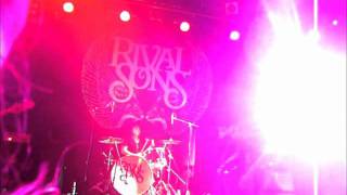 Rival Sons 'All Over The Road' - London Islington O2 - 10th Nov 2011.wmv