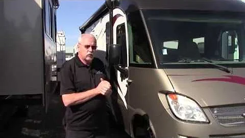 2011 Winnebago Via (11082hl)