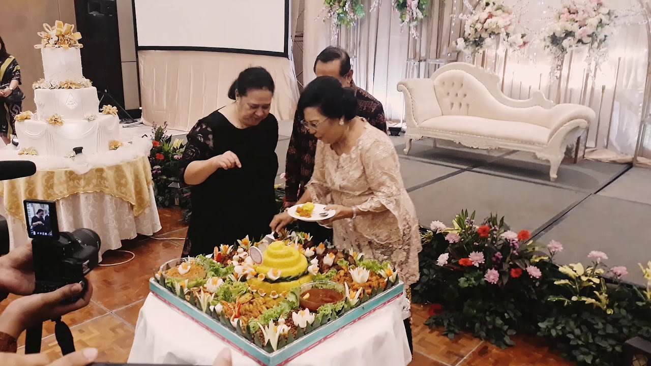 Special Event-50 th Anniversary Bpk.Yan Mere dan Tanta Clara # HAWAIIAN WEDDING SONG  --COVER