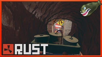 Rust | Raiding Weird Cave Base with Confusing Build #25 (Rust Vanilla Raiding & Gameplay)