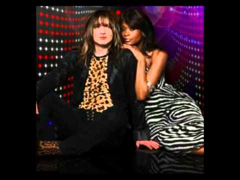 Justin Hawkins & Beverlei Brown - They Don't Make 'Em Like They Used To Eurovision (2007)