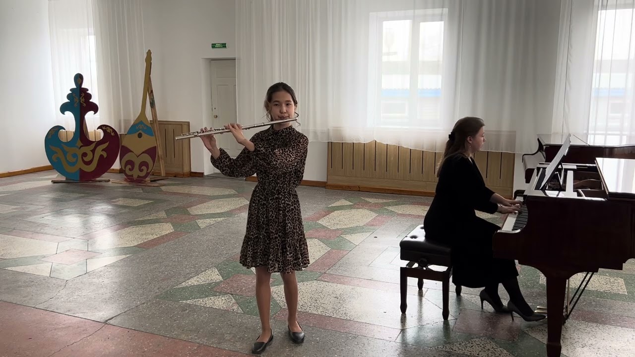 ,,Қосбасар,,обр.Усенов  В.Попп ,,Венгерский танец 3,,