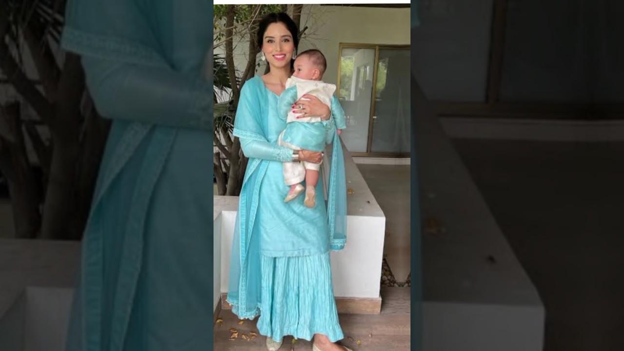 Zainab Abbas with cute son 😳🤩😯😃