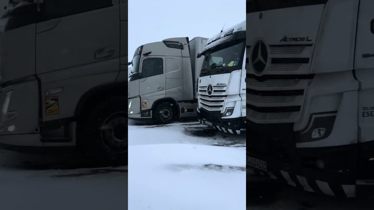 Winter Storm Freezes Paris Traffic, Long Vehicles Stopped on Highways 🇫🇷👮🚨 