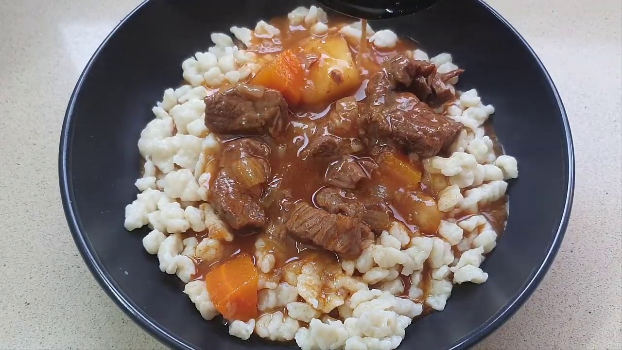 מרק גולש הונגרי / Hungarian Glucose Soup