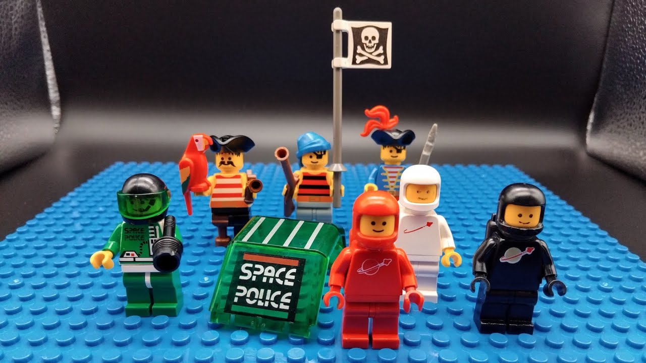 Vintage Lego (Classic Lego Figures)