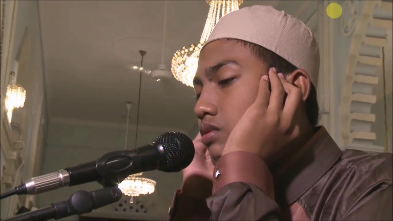 Azan Subuh from Radio Televisyen Malaysia - YouTube