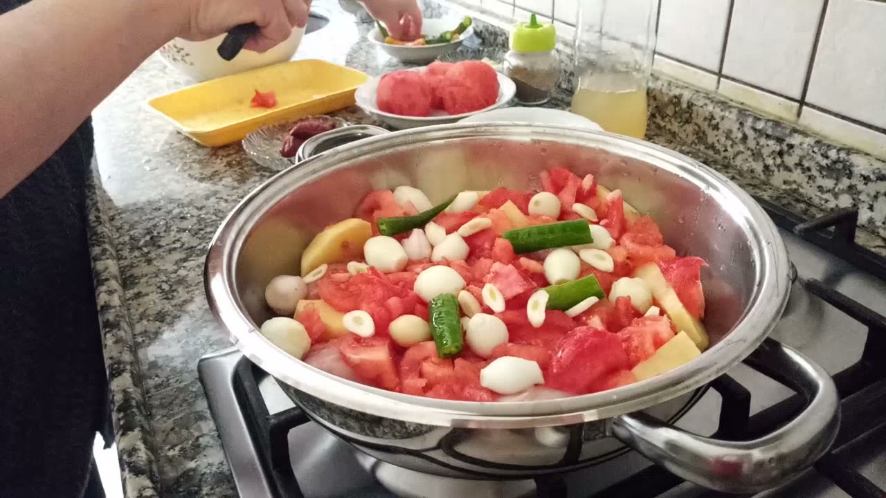 DÜNYANIN EN KOLAY EN LEZZETLİ YEMEĞİ PATATESLİ TAVUK BAGET TARİFi