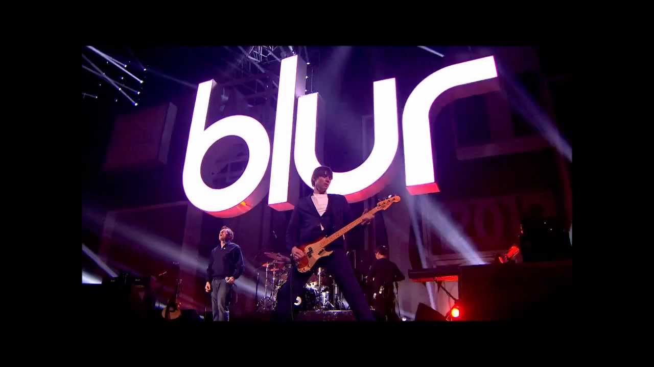 Blur - Song 2 (Live at BRIT Awards 2012) HD 720p