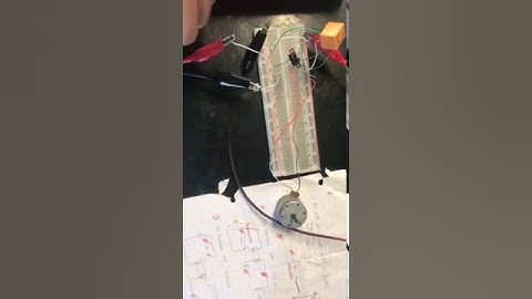 Activación de motor por relevador