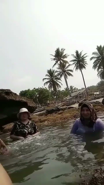 #mandi# bareng #sama ibuk2#