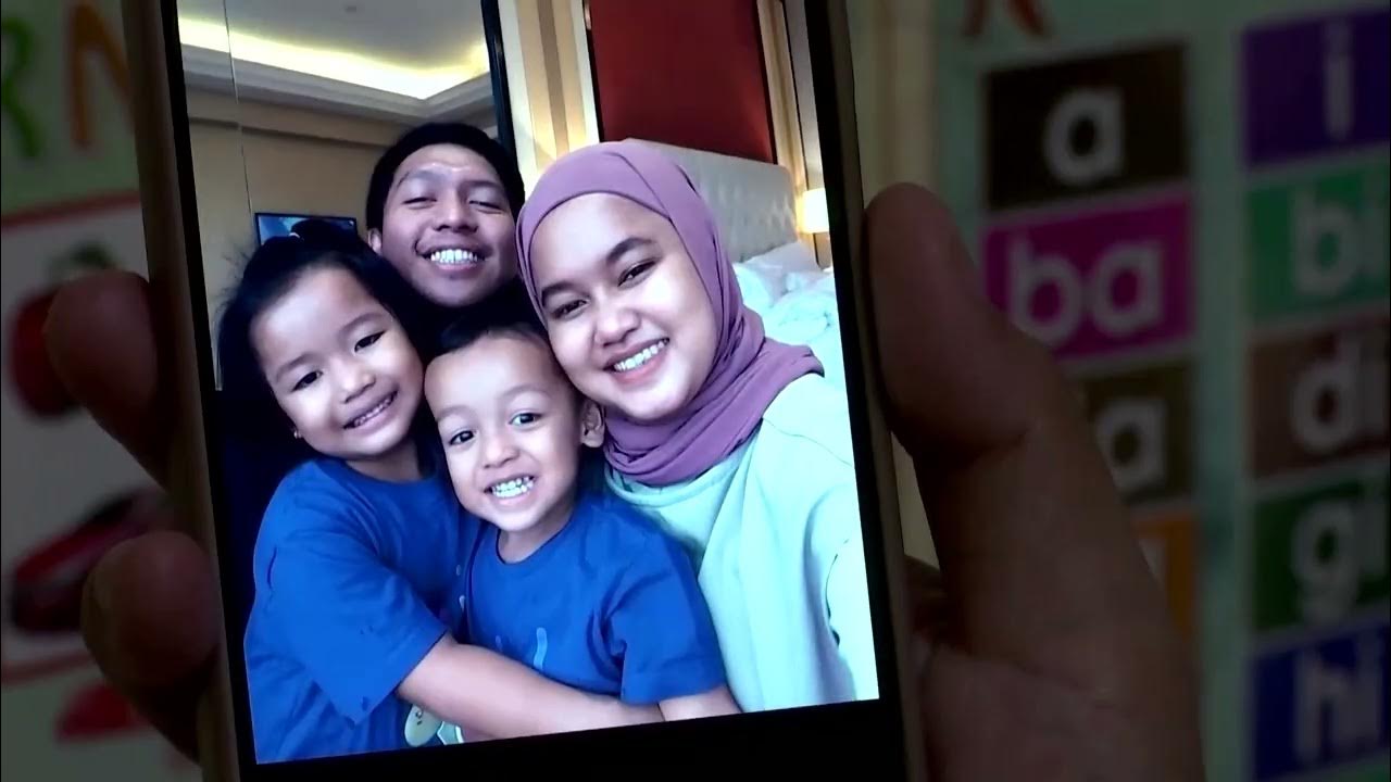 Indonesian mother's grief over tainted cough syrup - YouTube