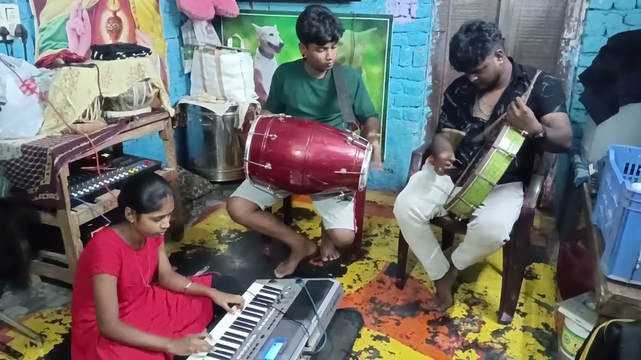 My sister my brothers Playing  Eluru 💕💕💕